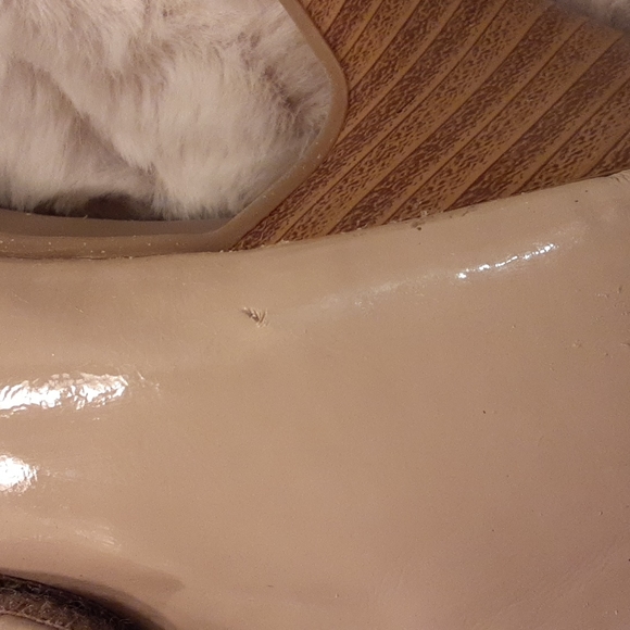 BWWOT* (w/FREE Belt in Nude) Madeline Nude Platform Pumps. Sz 9. Velcro Closure - Picture 8 of 16